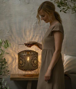 Dehner Solar Laterne Sapri, Ca. B25/H40/T25 Cm 7 Dehner Solar Laterne Sapri, Ca. B25/H40/T25 Cm -Elho Aussenbereich Geschaft 6646756 WE MO 002 DehnerSolarleuchteSolarLaterneSapri