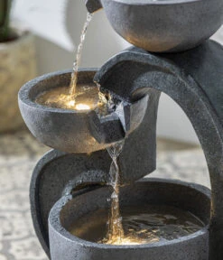 Dehner Polyresin-Gartenbrunnen Heart, Ca. H72,5 Cm -Elho Aussenbereich Geschaft 6911218 WE DE 002 BrunnenHeartNEU