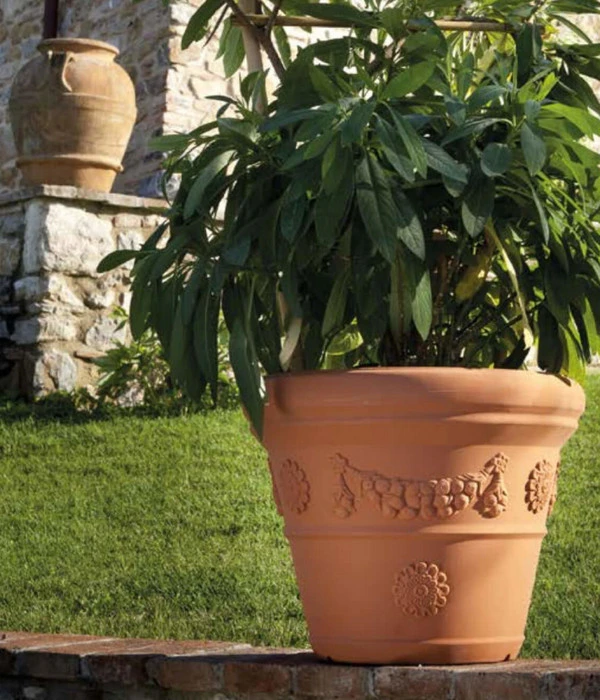 Farmet New Kunststoff-Topf Festonato, Rund, Terrakotta, Inkl. Untersetzer 5 Farmet New Kunststoff-Topf Festonato, Rund, Terrakotta, Inkl. Untersetzer – Bild 3